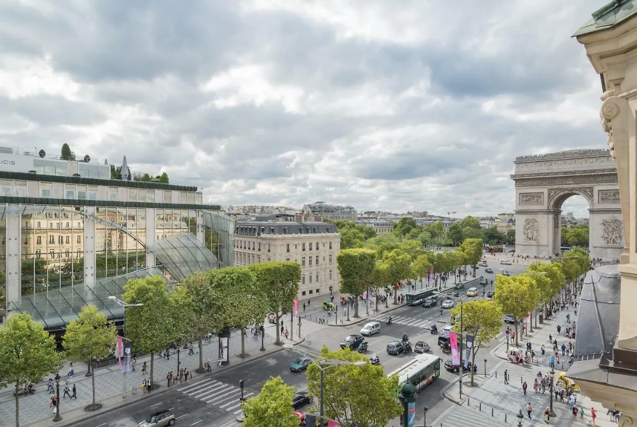 Luxury In Saint-germain *
